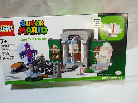 LEGO Super Mario: Luigi's Mansion Entryway Expansion Set (71399) Box Bent