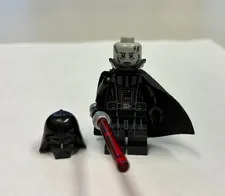 LEGO Star Wars Darth Vader Minifigure w/ Cape & Lightsaber sw0277 sw0004