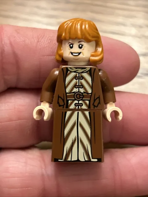 LEGO Harry Potter Genuine Minifigure Molly Weasley hp423 set 76415