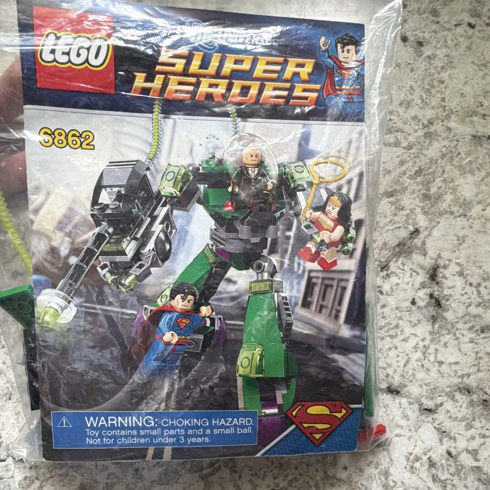 LEGO DC Comics Super Heroes 6862 Superman vs Power Armor Lex 207 pcs No Box