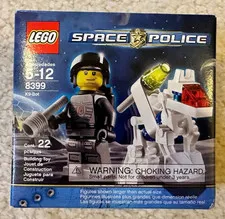 Lego Space Police set 8399 - K-9 Bot Police Robot Dog; Mint In Sealed Box