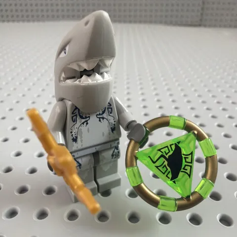 LEGO Atlantis Shark Warrior Minifigure - Treasure Key atl004