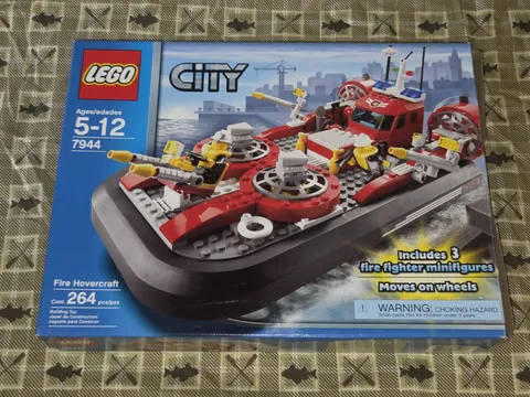 LEGO CITY: Fire Hovercraft (7944) Completely Built W/Instructions Rare Retired