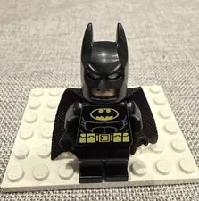 LEGO DC Super Heroes Batman Minifigure Type 2 Cowl SH0016 6864 6863