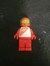Red Futuron Spaceman 6953 6703 Classic Space Logo 1980s Vintage LEGO Minifigure