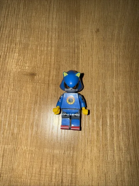 Lego 77002 Metal Sonic the Hedgehog Minifigure Cyclone vs. Metal Sonic
