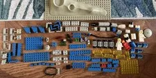 1979 LEGO Classic Space Set Beta-1 Command Base #6970 - 134 Misc Parts