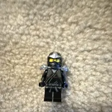 Lego Ninjago Minifigure Cole with Armor