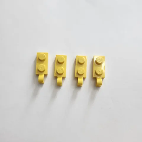 LEGO 63868 Yellow Plate Modified 1 x 2 with Clip on End (Horizontal Grip) (x4)