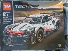 LEGO Technic 42096: Porsche 911 RSR Race Car