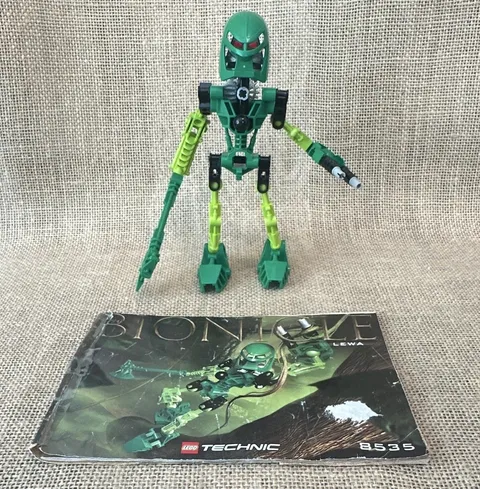 LEGO BIONICLE 8535 Lewa- Complete Set With Manual