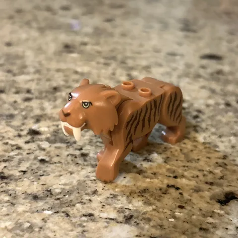 LEGO Sabre Tooth Tiger Authentic Minifigure City 60193 Arctic Saber Tooth Figure
