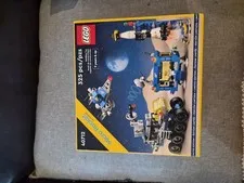 LEGO® 40712 Micro Rocket Launchpad Mini Benny Factory Sealed GWP