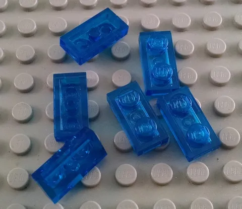 LEGO Lot of 6 Translucent Dark Blue 1x2 Space Plates