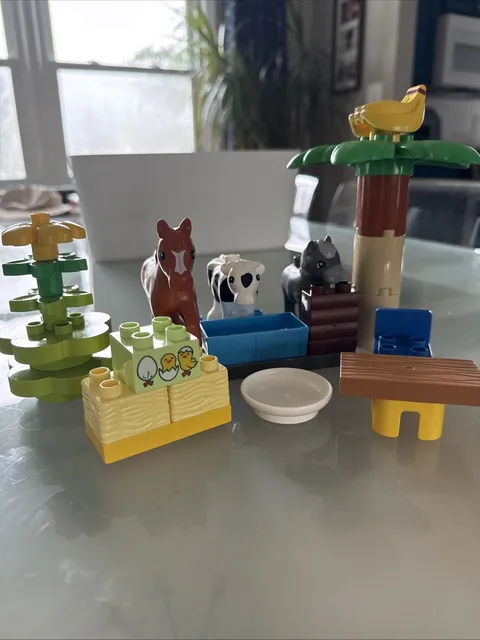 LEGO Duplo Farm Animals Banana Tree Garden Flower Plant Chairs Lot 25