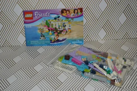 Lego Friends set 41315 (Heartlake Surf Shop)592