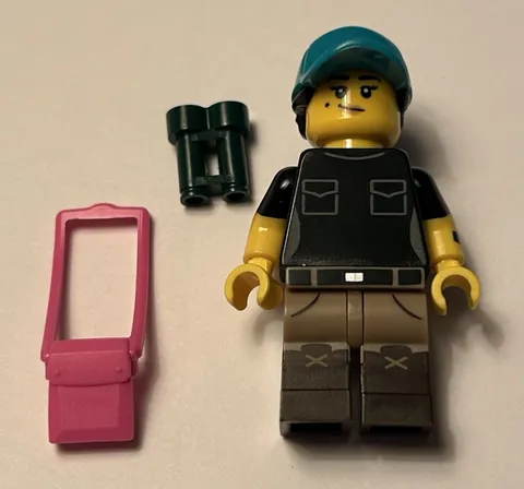 LEGO Series 22 Birdwatcher Collectible Minifigure 71032 col394 CMF