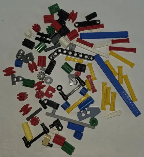 LEGO Technic Bulk Parts Lot - Gears, Liftarms, Pins, Beams, Axles Assorted Mix