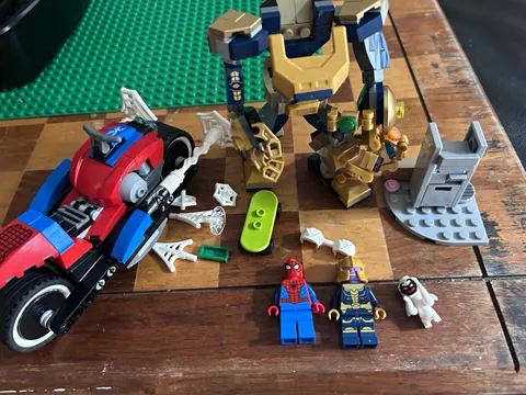 LEGO Marvel Avengers Thanos Mech 76141 Spider-Man Motorcycle Minifigs (NO BOX)