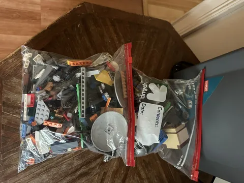 LEGO Lot Of 3.5 pounds Bulk Legos. Random Unsorted. Unwashed bricks