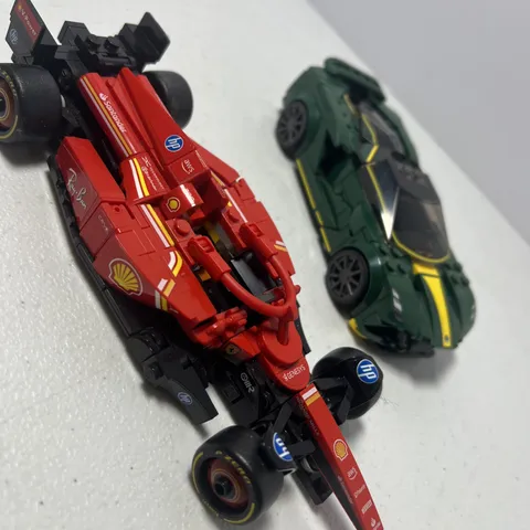 LEGO Speed Champions 77242 Ferrari SF-24 & 76907 Lotus Evija Lot