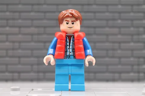 LEGO® Back to the Future Minifig sc138 - Marty McFly - Red Puffer Vest