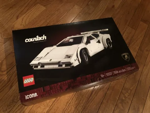 LEGO ICONS 10337 Lamborghini Countach 5000 Quattrovalvole BRAND NEW SEALED