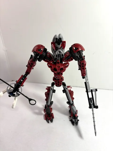LEGO BIONICLE: Titans: Sidorak 8756 (2005) Retired.