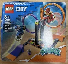 Lego City 60360 Spinning Stunt Challenge Building Toy Set - NEW Box Damage