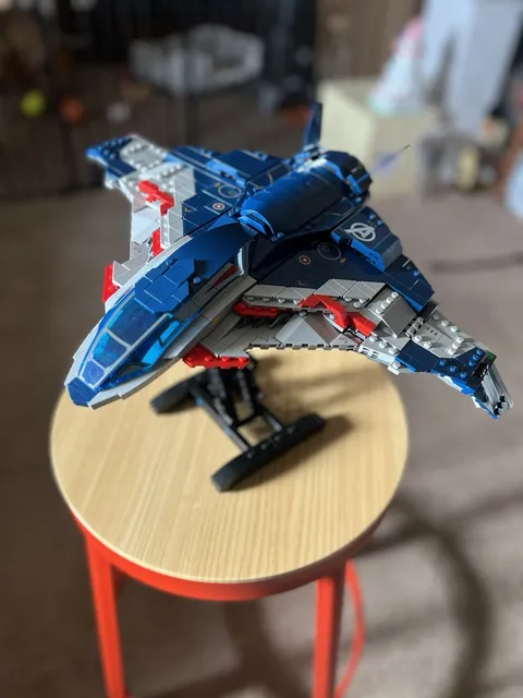 LEGO Marvel Avengers Age of Ultron Quinjet 76325 Built (Quinjet only)