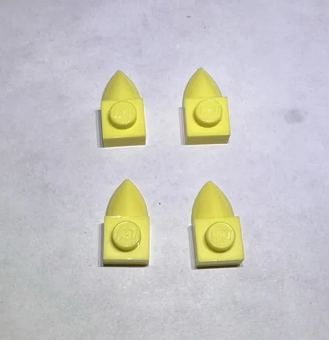 Lego Lot Of 4 Cool Yellow 1x1 Plate With Tooth Teeth New Part Spike