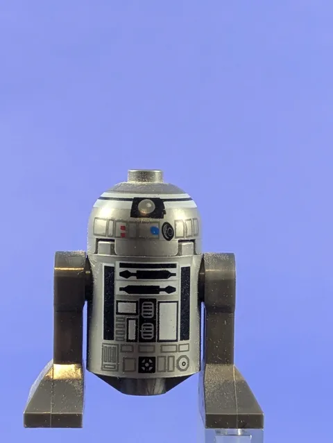 LEGO Star Wars R2-Q2 - Astromech Droid (Small Red Dots) sw0303 7915