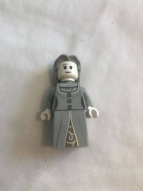 LEGO Minifigure- The Grey Lady (hp411) Harry Potter Hallows Ghost Ravenclaw