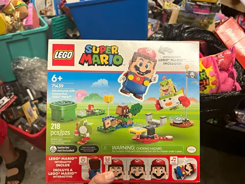 LEGO Super Mario 71439 Adventures w/ Interactive LEGO Mario Starter Course 218