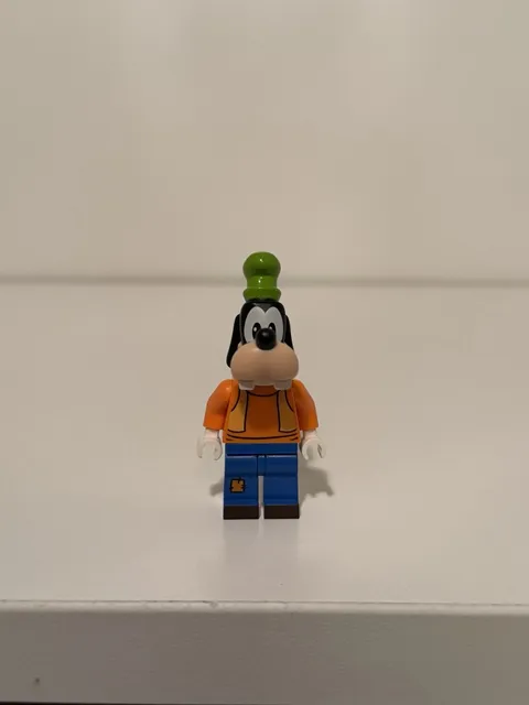 LEGO Disney Goofy Minifigure (dis044) From 71044 Disney Train