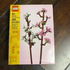 Sealed LEGO Cherry Blossom (40725)