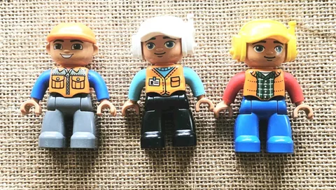 3 Lego Duplo Construction Workers Toy Figures 
