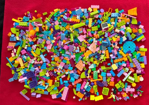 LEGO Bulk lot 1lb 4oz+ Pink, Purple, Lime, Aqua, Orange, Flowers - CLEAN