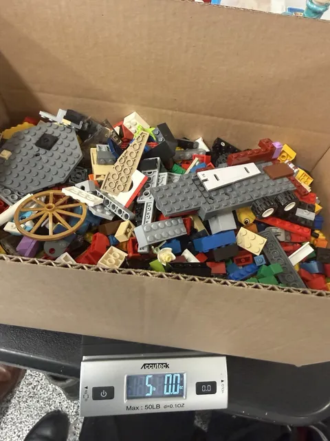 LEGO 5 Pounds lbs Random Parts Pieces  Blocks Bulk Lot