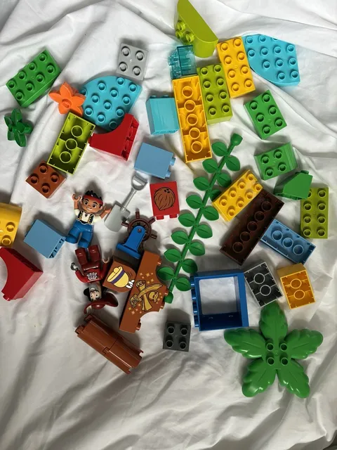 LEGO Duplo Jake and The Neverland Pirates 10514 Replacement Pieces Captain Hook 