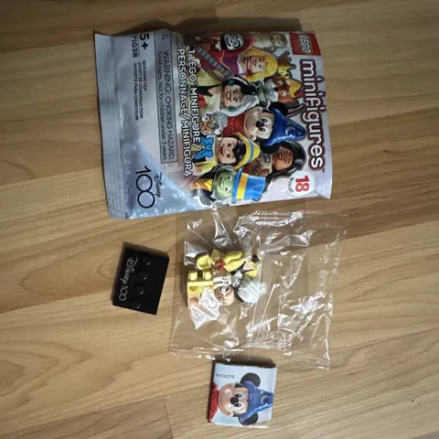 LEGO Minifigures Disney 100 Cruella de Vil 71038 Mystery Foil Pack 2023