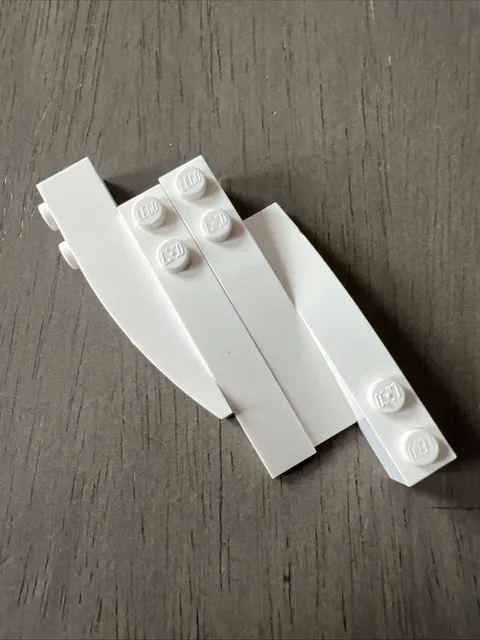 LEGO 42022 White Slope, Curved 6 x 1 with 2 Studs 4 Pieces