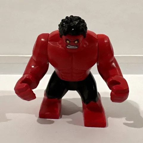 LEGO Marvel Red Hulk Big Fig (yellow eyes) Minifigure from set 76078