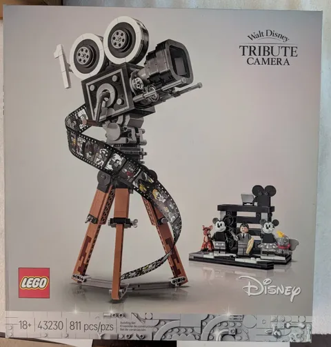 LEGO 43230 Disney: Walt Disney Tribute Camera