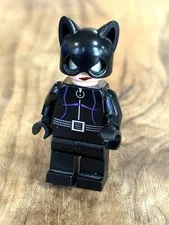 LEGO Minifigure Cat Woman Bat003 From Set 7779 With Whip Accessory - Rare LEGO