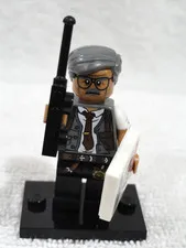 The LEGO Batman Movie Series 1 Minifigure 71017 - Commissioner Gordon