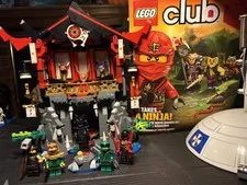 LEGO NINJAGO Temple of Resurrection 70643 Set with bonus rare magazine 