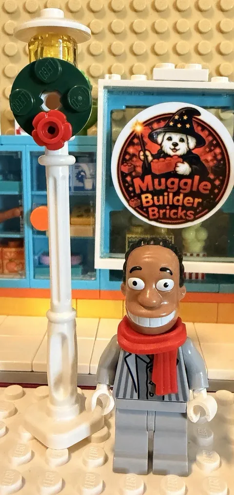 Lego Simpsons Dr. Julius Hibbert Holiday Minifigure With Accessory