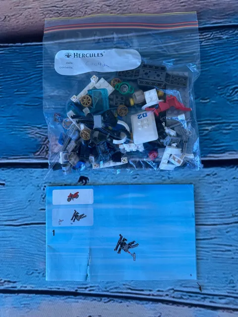 LEGO CITY: High Speed Police Chase (60042) 100% complete.