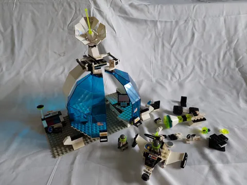 LEGO 6958 Exploriens Android Base, mostly complete w/ box & manual 2/3 minifigs